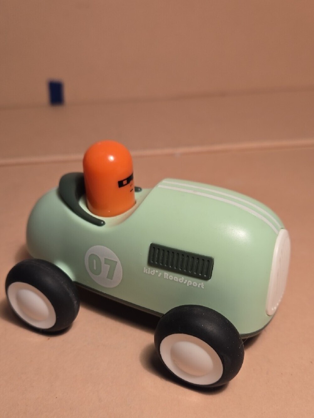 Set Of 4 LGHDIWN Push and Go Cars for Toddlers, 1-3 Years Old Kids Car Toys - Picture 3 of 11